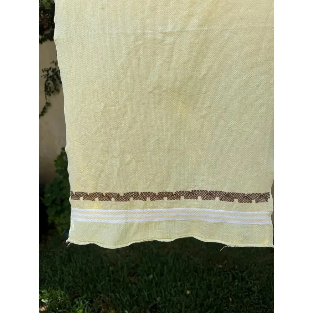 Lot of 3 Vintage Embroidered Linen Tea Towels Crisp Weighty 16x28- Cottagecore